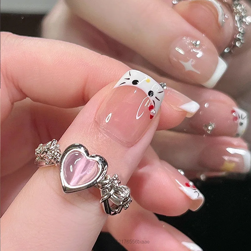 hello kitty nails short