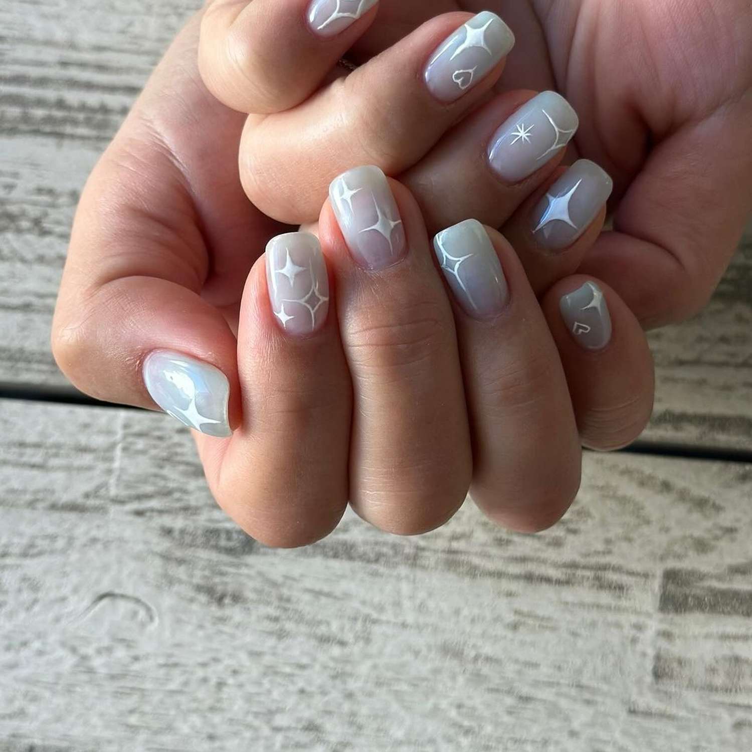 nude nails with design