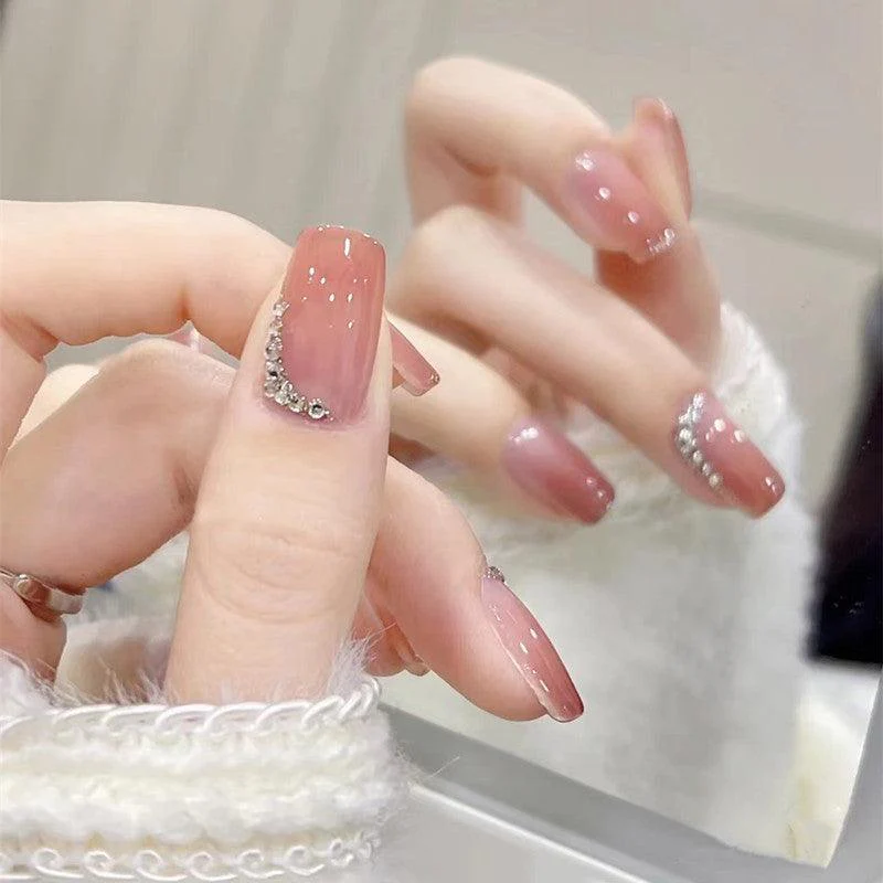 french ombre nails with glitter